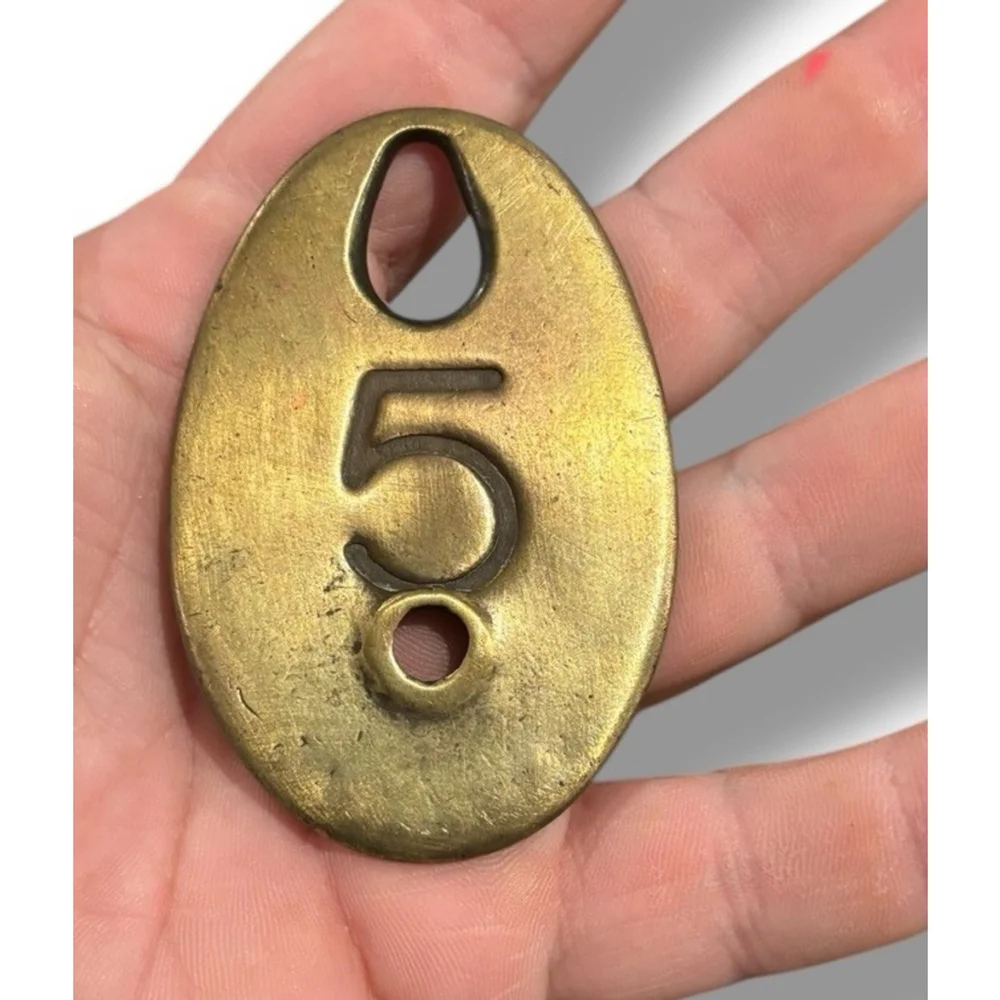 Vintage Number 5 Tag Brass Metal Fob Antique Cattle Tag Cow Tag Large Square - Picture 1 of 2
